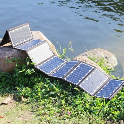Maleta Kit de painéis solares 40W 50W 60W Acampamento ao ar livre Saco de painéis solares dobráveis impermeável
